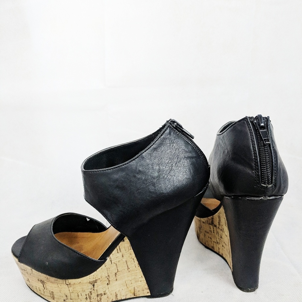 Steve Madden Willardo Cork Bottom Wedges! NWOT! - Picture 5 of 8